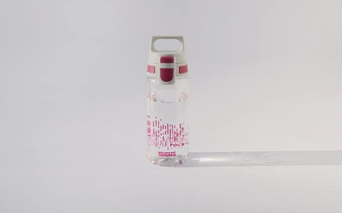 SIGG - Tritan Renew Transparent Water Bottle - Total Clear ONE MyPlanet - For Carbonated Beverages - Dishwasher Safe - With Fruit Strainer - Leakproof & Lightweight - BPA Free - 17 Oz / 25 Oz / 51 Oz