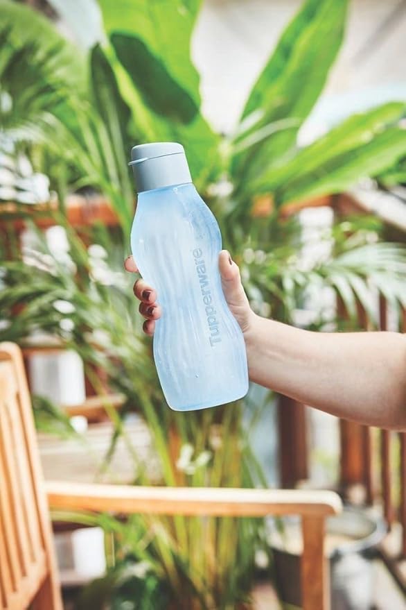 Tupperware ECO XtremAqua Xtrem Aqua Freezable 29 oz / 880 ml Water Bottle with Flip Top Seal