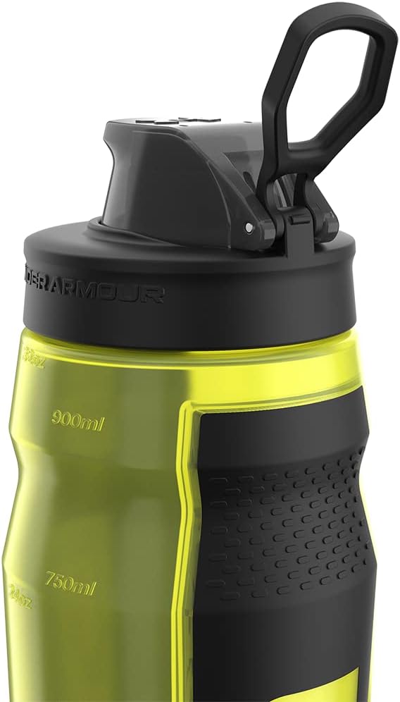 Under Armour 32oz Playmaker Squeeze Water Bottle