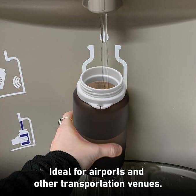 Opard Collapsible Water Bottles 19 Oz - BPA Free, Leak Proof, Foldable Silicone Collapse Bottle, Easy to Compact and Expandable, Travel Essentials Accessories