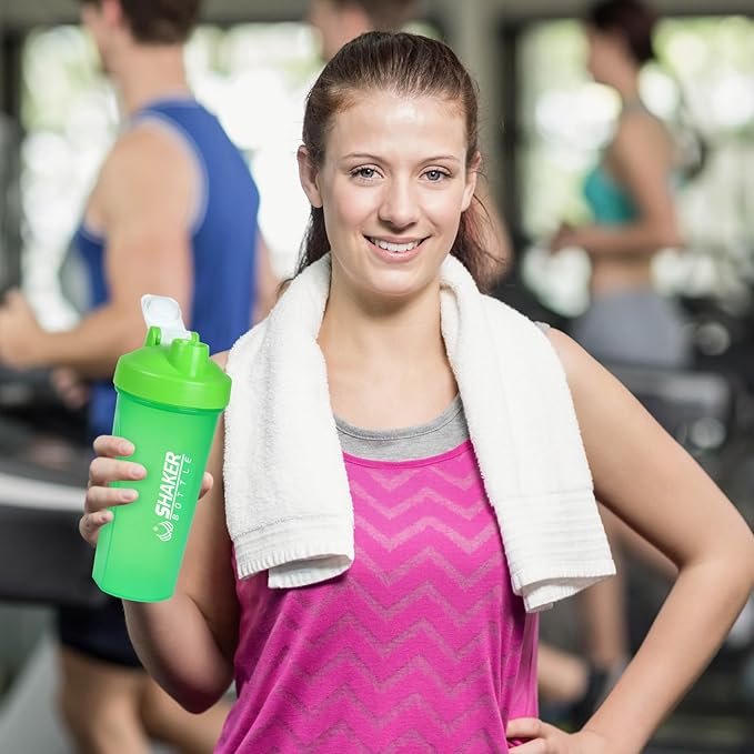 Shaker Bottle, 600ml Classical Protein Shaker Cup with Mixing Ball for Smooth blending, Leak-Proof GYM Workout Water Bottles for protein& Smoothie Shake,Bpa Free (20oz / Green)
