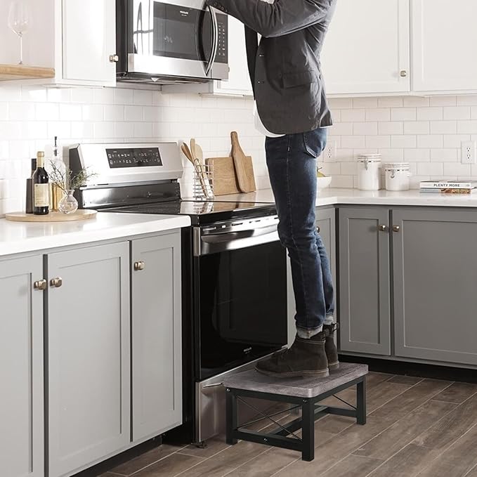 Wood Step Stool for Adults and Kids, Wooden Toddler Step Stool for High Bed, Step Stool Kids Helper with Non-Slip Feet, Using for Bedroom, Hold Up to 500 lbs (1 Tier Grey)