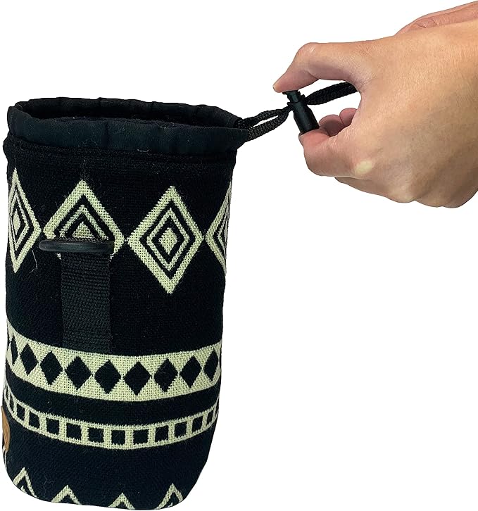 water bottle holder with strap bottle holder walking backpacking hydration bladder and iron thermos bottle protector for beer water coffee wine accessories, Obsidian black, 40 oz, Traditional