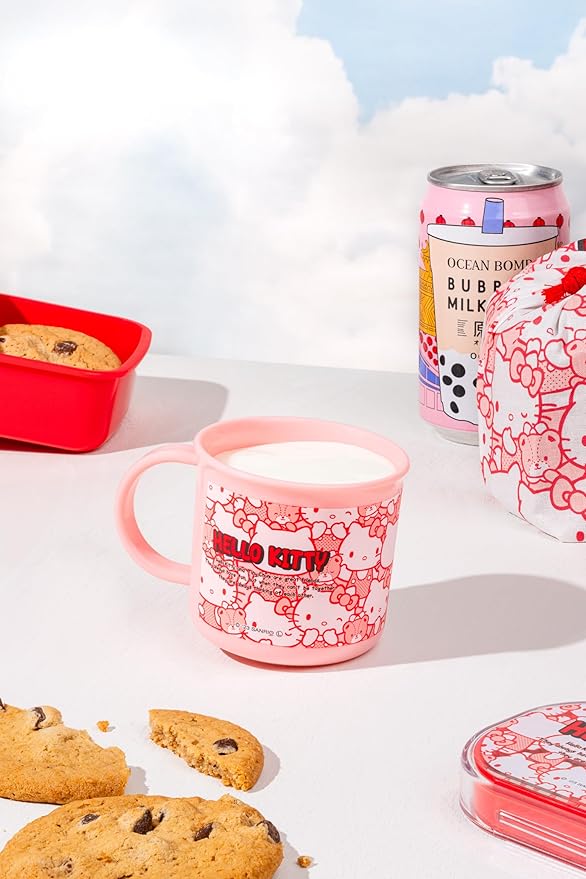 Skater Hello Kitty Reusable Drinking Cup 6.76oz- Friends