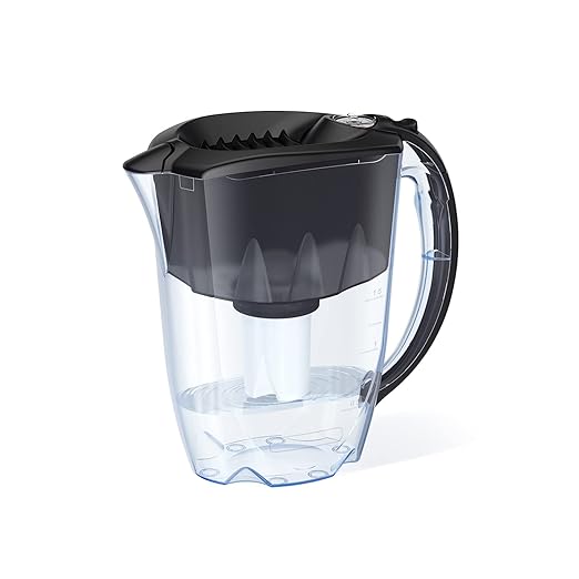 AQUAPHOR Ideal 7-Cup Water Filter Pitcher - Black with 1 x B15 Filter - Fits in The Fridge Door - Reduces Limescale and Chlorine - Ideal for Seven Cups