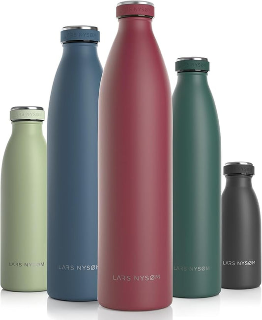 LARS NYSØM Stainless Steel Insulated XL Water Bottle 12oz 17oz 25oz 34oz 51oz | BPA-free Insulated Thermo Flask for Hot and Cold Beverages | Leakproof Large Drinking Bottle (Berry, 51oz)