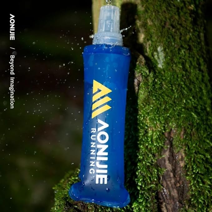 AONIJIE 2Pcs Collapsible Water Bottles, BPA-Free Soft Flask for Hydration Pack Foldable Easy to Carry (2 * 500ml with straw)