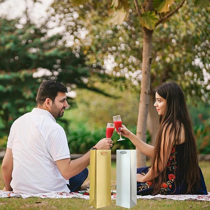 KEYYOOMY Wine Gift Bags - 10 Pack Gold Kraft Paper Wine Bottle Gift Bags with Handles for Wedding Birthday Housewarming Christmas Party Supplies(10CT, 13.8x4.3x3.5 IN, Gold)