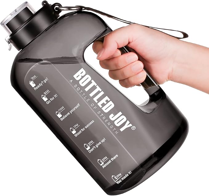 Water Bottle with Time Markings, 2.5 Litre Sports Water Bottle with Handle Leakproof Reusable & BPA Free, Flip Cap with Cleaning Brush Daily Water Intake Bottle Ideal for Gym Office