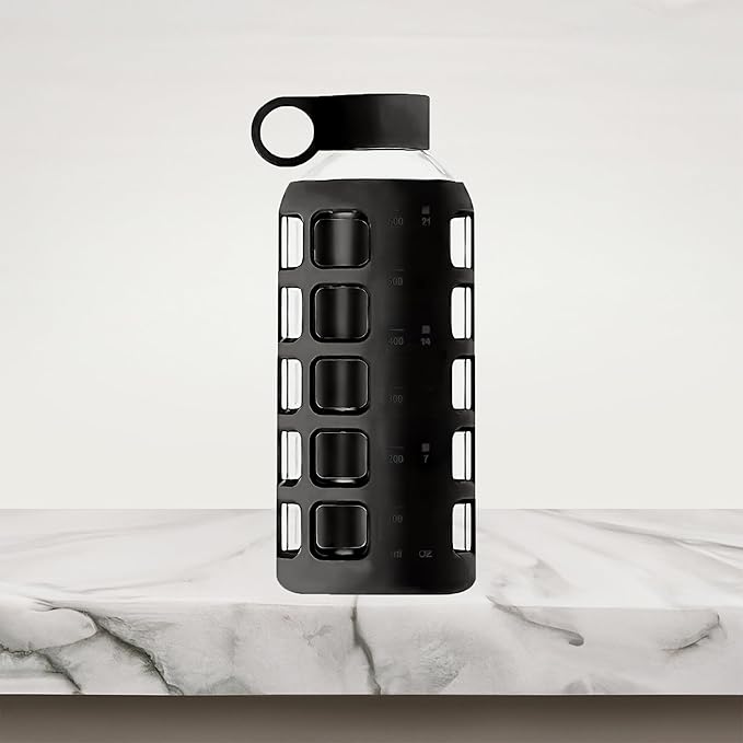 purifyou Premium 40/32 / 22/12 oz Glass Water Bottles with Volume & Times to Drink, Silicone Sleeve & Stainless Steel Lid Insert, Reusable Bottle for Fridge Water, Milk, Juice (22oz Jet Black)