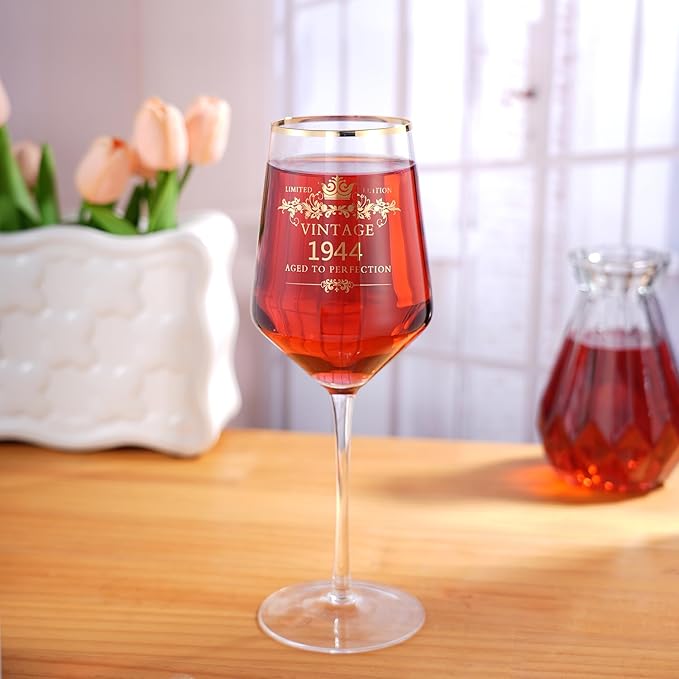 MOMRNTAIL Vintage 1944 80TH Birthday Goblet Gifts, 16OZ Goblet Wine Glass, 80 Year Old Birthday Decorations For Women men, Funny 80 Bday Gifts Idea For Friends, Sister,Dad, Mom - Turning 80 Present