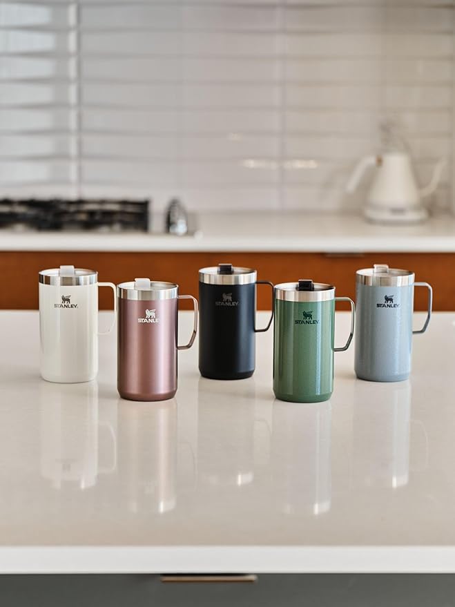 Stanley Classic Legendary Camp Mug