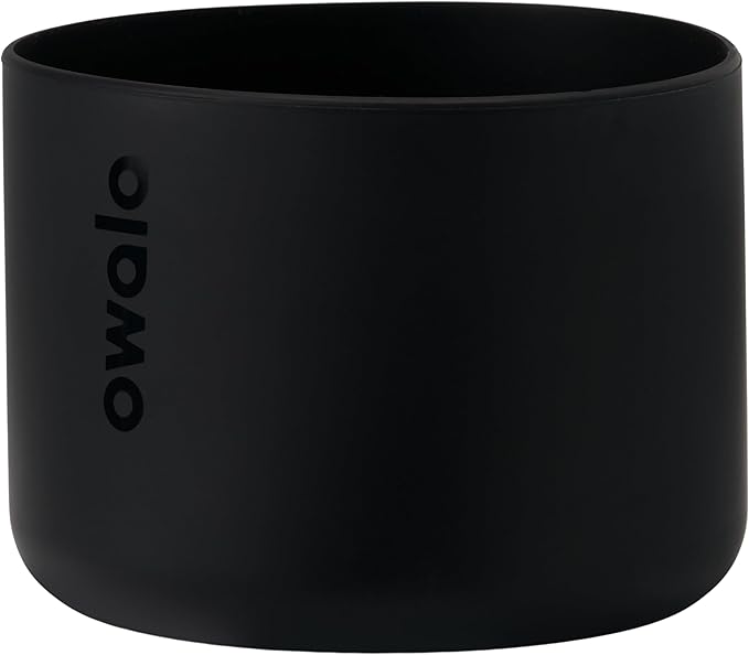 Owala FreeSip Insulated Stainless Steel Water Bottle with Straw for Sports and Travel, BPA-Free & Silicone Water Bottle Boot, Anti-Slip Protective Sleeve for Water Bottle