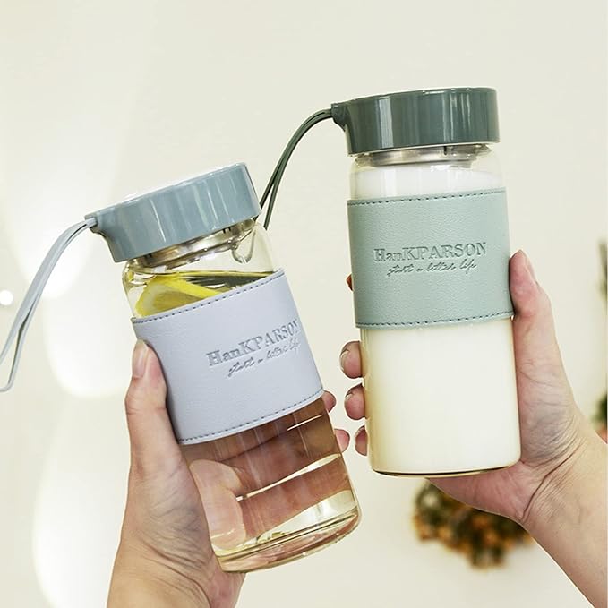 Glass Water Bottles 16 Oz Borosilicate water bottle-with sealing cap and Holsters and filters - BPA free,Men and Women Portable Glass Bottle (Green)