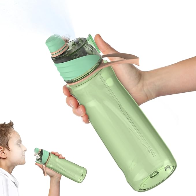 FEIJIAN Mist Water Bottle,22oz Sports Water Bottle with 2-IN-1 Mist & Sip Function, BPA-Free Plastic Water Bottles, Misting Water Bottle, Leakproof & Lightweight, Ideal for Fitness and Outdoor, Green
