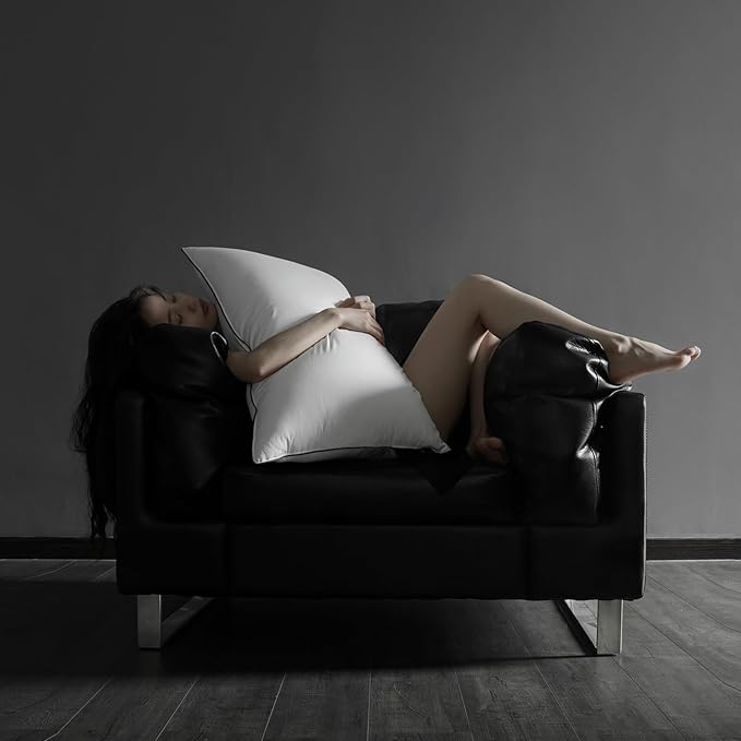 Luxury Hungarian White Goose Down Pillows Queen Size - 550 Fill Power - 460 Thread Count Cotton Blend Shell - Ultra Soft and Comfortable Sleep Pillows - 2 Pack (20" x 28")