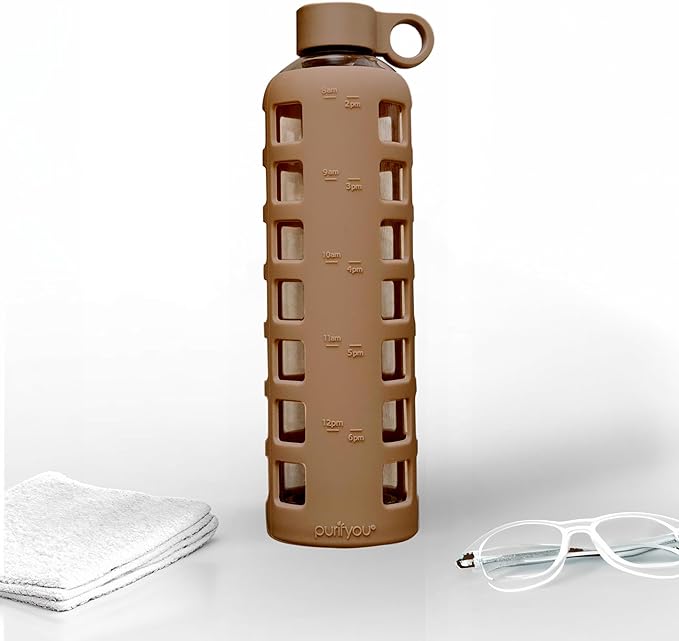 purifyou Glass Water Bottles 40/32 / 22/12 oz with Time & Volume Markings & Extra Thick Silicone Sleeve, Reusable Drinking Bottle for Water Milk Juice (32oz Iced Coffee)