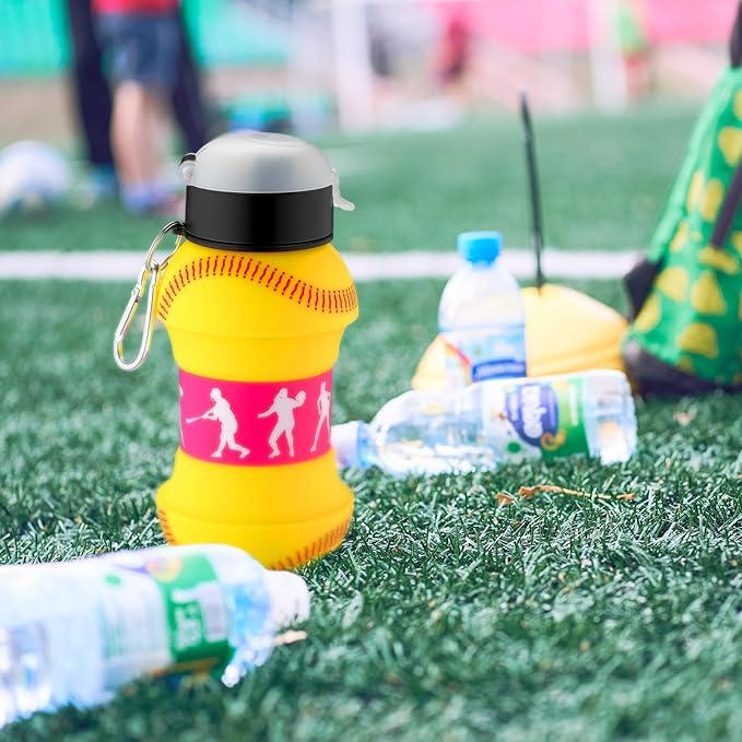 Softball Collapsible Water Bottle 18 oz Clip on Ball Drinking Cup Silicone Sports Water Mug Squeezable Leakproof Ball Shaped Bottle Folding Silicone Softball Cup for Sports Team Gift
