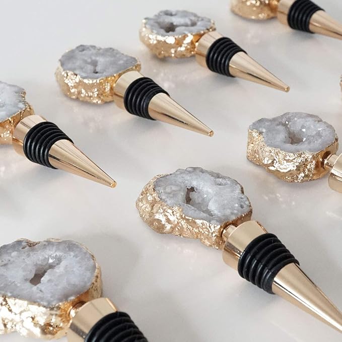 NIKITA Crystal Bottle Stopper - Natural Quartz Agate Bar Accessory in Gold or Silver - Engagement Gifts for Couples Newly Engaged or Bride to Be - Wine seal - Wine Stopper (Gold)
