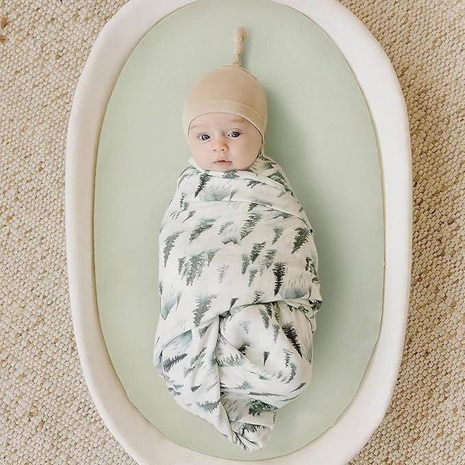 GRSSDER Stretch Ultra Soft Fitted Bassinet Sheets 3 Pack, Universal Fit for Bassinets Baby Cradle Moses Basket Oval Rectangle Mattress Safe and Snug, Stylish Watercolor Animals for Baby, Mint Green