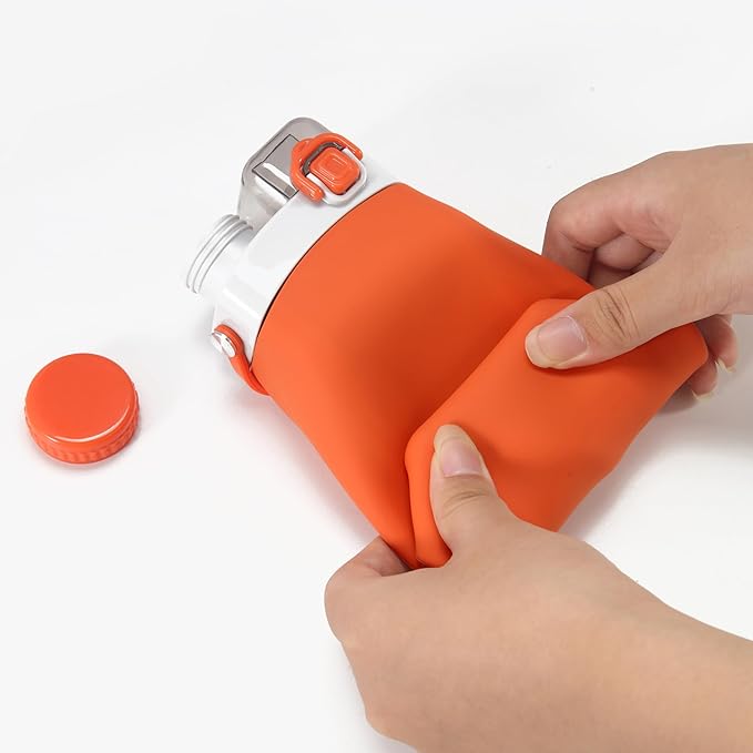 Collapsible Silicone Water Bottle - 600ml, BPA-Free, Portable and Leak-Proof with Carrying Handle for Travel, Camping, Hiking, Fishing, Swimming, Biking