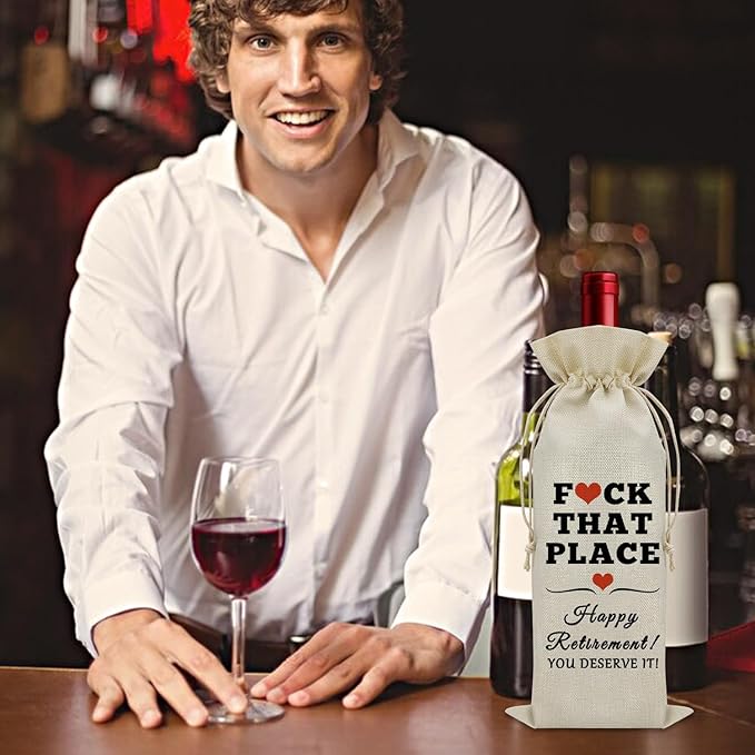 Sazuwu Happy Retirement Gifts Wine Bag Retirement Gifts for Women Men 2024 Funny Decider Officially Retired Funny Gifts Wine Bottle Decoration Bag Leaving Job Gifts for Coworkers Friends