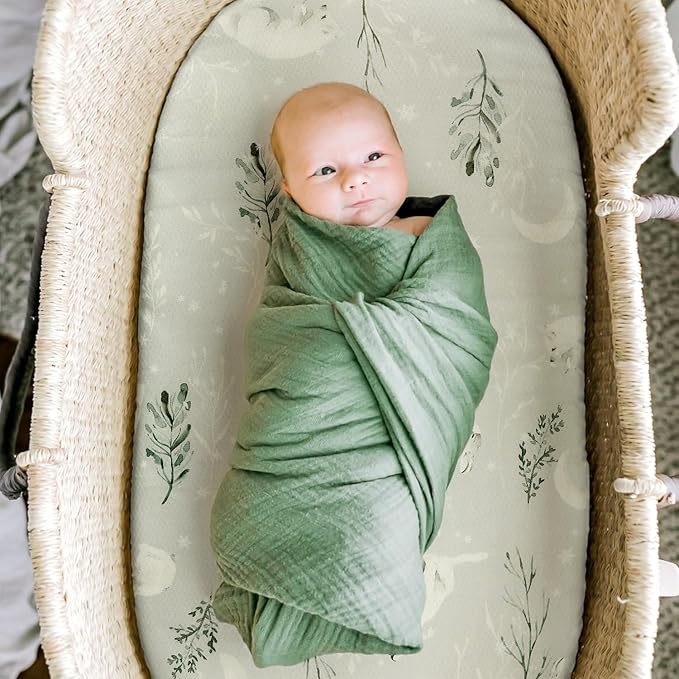 GRSSDER Stretchy Ultra Soft Fitted Bassinet Sheet Set 3 Pack, Universal Fit for Bassinets Baby Cradle Moses Basket Oval Rectangle Mattress Safe and Snug, Stylish Pattren of Bear and Wolf Print