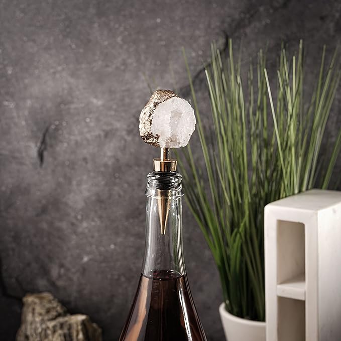 NIKITA Crystal Bottle Stopper - Natural Quartz Agate Bar Accessory in Gold or Silver - Engagement Gifts for Couples Newly Engaged or Bride to Be - Wine seal - Wine Stopper (Gold)