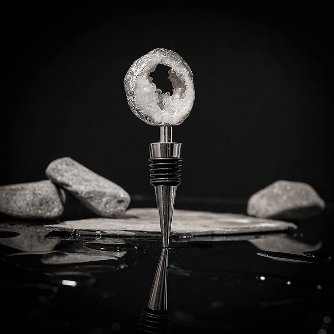 NIKITA Crystal Bottle Stopper - Natural Quartz Agate Bar Accessory in Gold or Silver - Engagement Gifts for Couples Newly Engaged or Bride to Be - Wine seal - Wine Stopper (Silver)