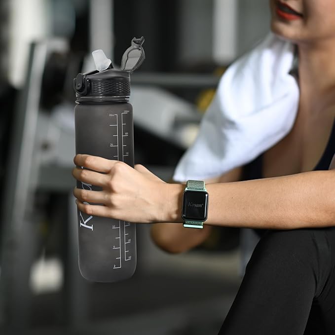 KOSAM Water Bottle 1L Sports Water Bottle with Motivational Time Marker & Straw, Dishwasher Safe Leak-proof Drink Bottle BPA Free Non-Toxic Tritan Material 1 Click Open for Running Gym