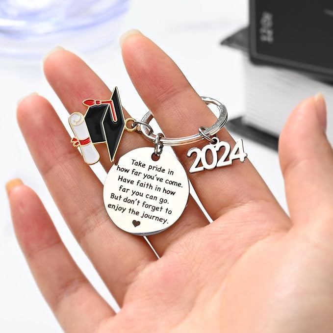 Lifecapido Graduation Gifts, Mastered it Class of 2024 12oz Wine Tumbler with Keychain, 2024 High School College Masters Degree PHD Graduation Gifts for Her Graduates Friends Classmates, Gradient