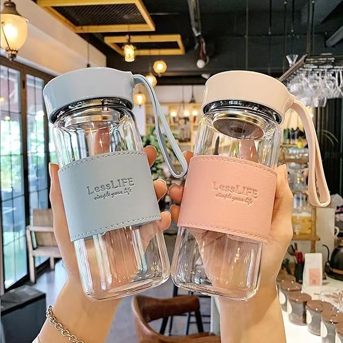 Snminetal 16 oz Borosilicate glass water bottle-with sealing cap and Holsters and filters Reusable Portable Glass drinking Bottle Apply to Make tea, coffee, office Go To School (Blue+Green)