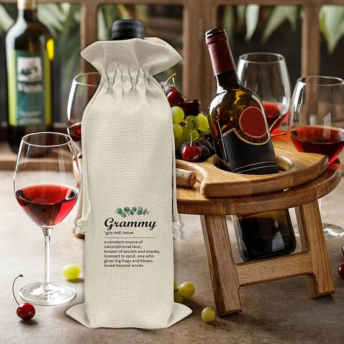 HOIJAUMAI Grammy Gift, Gifts for Grandma Birthday Mother's Day, Grandma Wine Bag Grammy Definition Wine Gift Bags