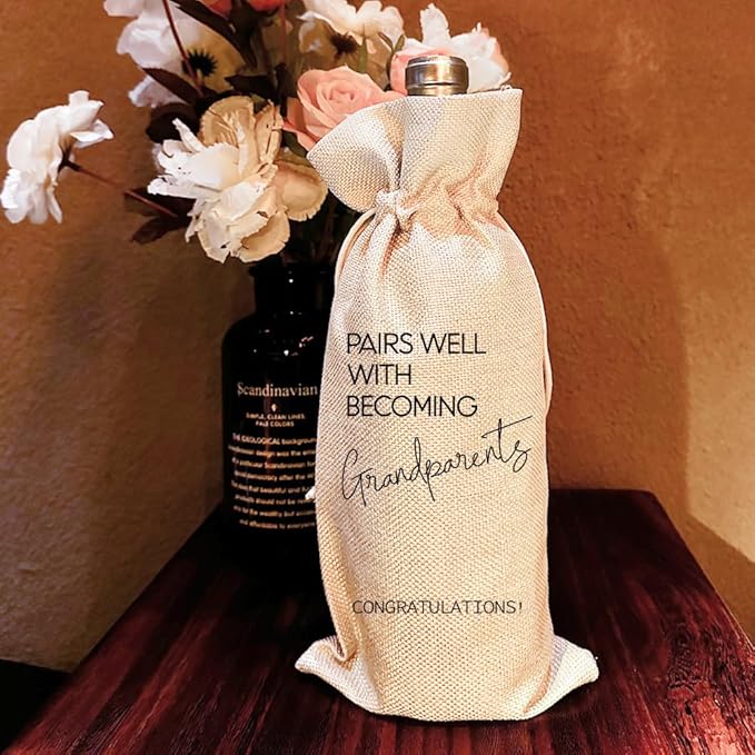 Pairs Well With Becoming Grandparent Linen Wine Gift Bag, Pregnancy Reveal Pregnancy Announcement Baby Shower Wine Bags for Wine Bottles, 1 Pack Reusable Burlap Wine Bag-2