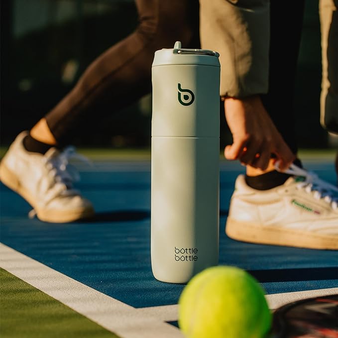 BOTTLE BOTTLE Insulated Water Bottle 24oz with Straw Lid and Handle for Sports Travel Gym Stainless Steel Water Bottles Double-Wall Vacuum Metal Thermos Bottles Leak Proof BPA-Free