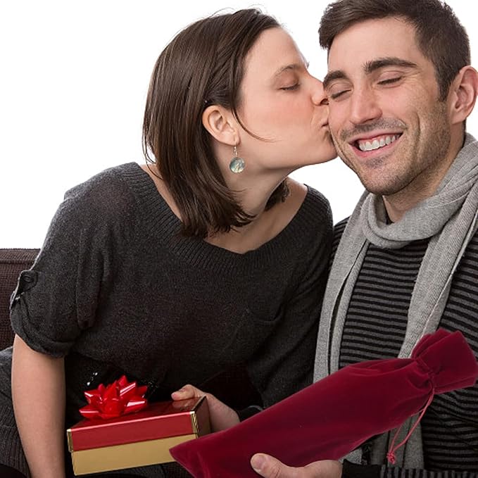 PLIGREAT 8 Pcs Velvet Wine Bags 4 Color Wine Gift Bags with Drawstrings, Reusable Wine Bottle Bags for Wedding, Birthday, Dinner Party, Christmas Congrats Gift Bags, Wine Wrapping Bags