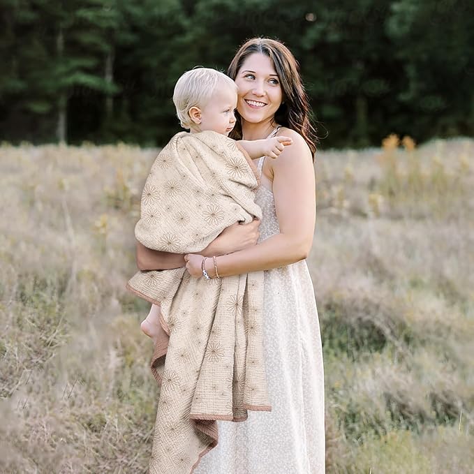 Lulu moon Muslin Quilt Blanket, Crib Blanket for Baby and Toddler,47x47 Inches(Sand Daisy)