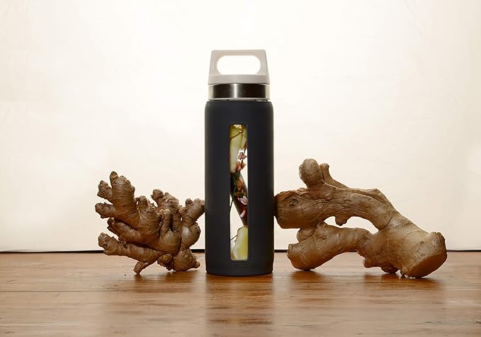 Sigg - Glass Water Bottle - Dream Grey - Soft Silicon Cover - Leakproof - Dishwasher Safe - BPA Free - Broscilate Glass - 22 Oz