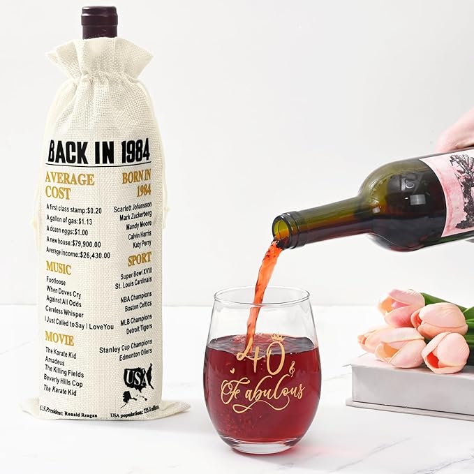 DAZLUTE 40th Birthday Gifts for Women, 40 & Fabulous Wine Glass with 1 Pack Reusable Burlap Wine Bag, 40 Year Old Wine Glass Birthday Gift for Women Mom Friend Sister Wife Aunt Coworker, 17 Oz Gold