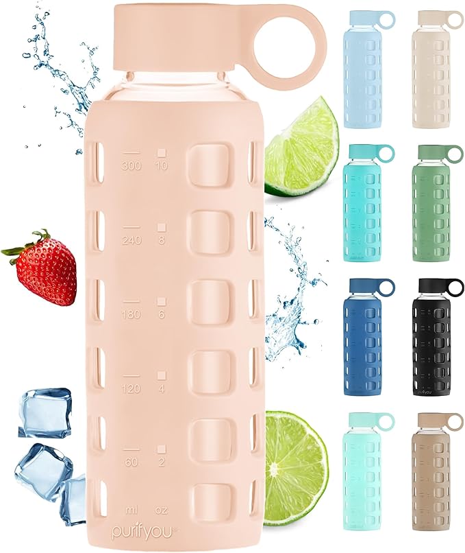 purifyou Premium 40/32 / 22/12 oz Glass Water Bottles with Volume & Times to Drink, Silicone Sleeve & Stainless Steel Lid Insert, Reusable Bottle for Fridge Water, Milk, Juice (12oz Hazelnut)