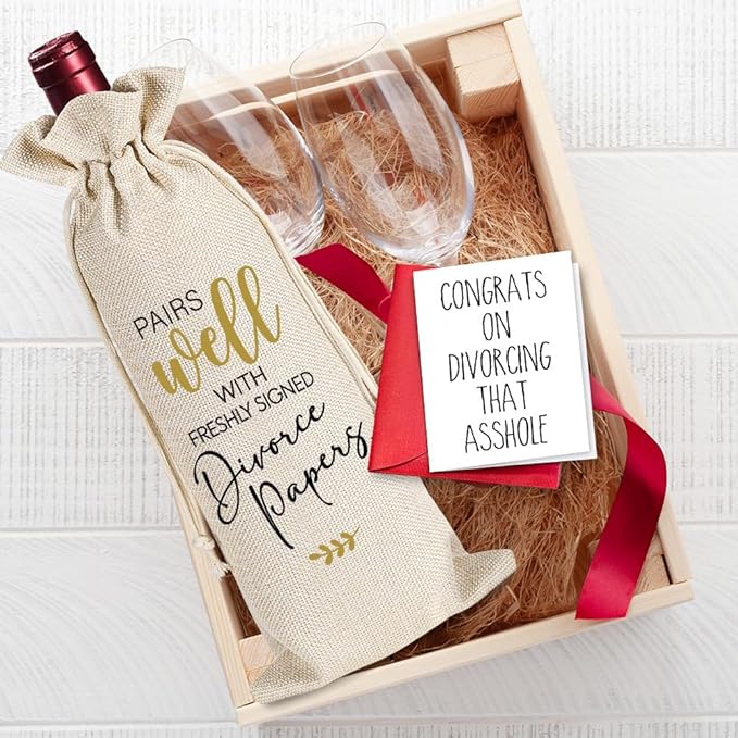 Divorced Wine Bag Gifts, New Beginning Gift, Wine Bag for Freshyl Signed Divorce Papers, Breakup, Happily Divorced, Divorce Party Decorations, 1 Wine Bag with 1 Congrats on Divorcing That Asshole Card