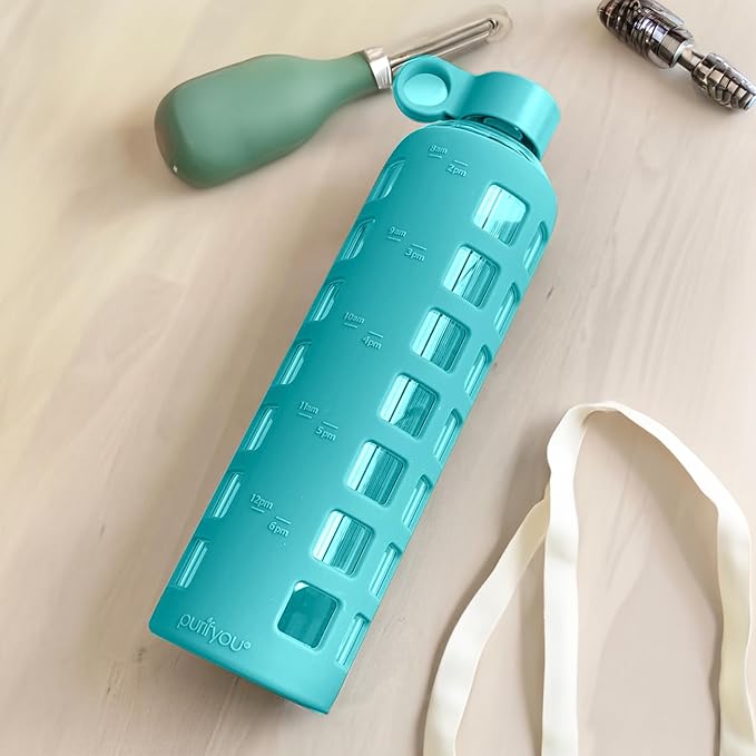 purifyou Premium 40/32 / 22/12 oz Reusable Glass Water Bottles with Time and Volume Markings, Non-Slip Silicone Sleeve & Stainless Steel Lid Insert, for Water, Milk, Fruit Juice (32oz Aqua Blue)