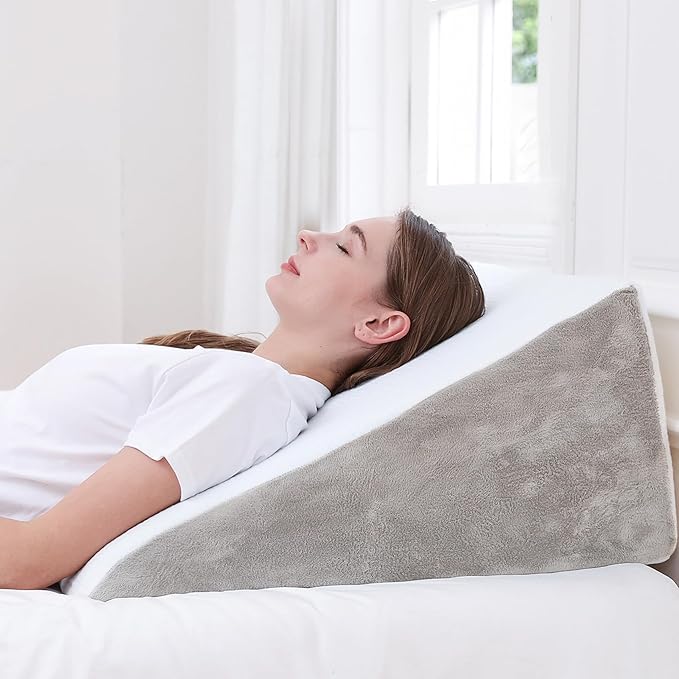Sasttie Wedge Pillow for Sleep Apnea, 12 Inch Memory Foam Bed Wedge Pillow for Acid Reflux Relief, 30 Degree Triangle Incline Pillow Wedge for Sleeping with Removable Cover, Light Grey