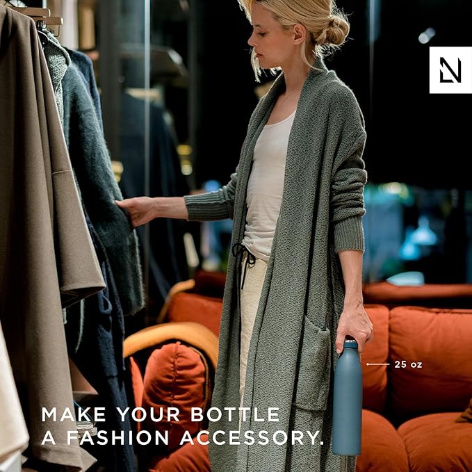 LARS NYSØM Stainless Steel Insulated Water Bottle 12oz 17oz 25oz 34oz 51oz | BPA-free Insulated Thermo Flask for Hot and Cold Beverages | Leakproof Drinking Bottle (Onyx Black, 25oz)