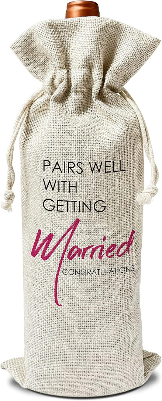 Engagement Wine Gift Bags - Pairs Well With Getting Married, Engagement Gift for Couples, Gift for her, Bride Gift - Reusable Burlap With Drawstring Gift Bag (5.5"x 13.5")-1 Pcs/jiu015