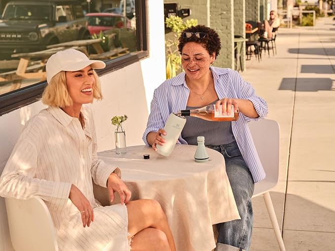 STANLEY All Day Slim Bottle 20-34 OZ | Twist off Lid with Leakproof Seal | Slim Design for Travel & Gym | Insulated Stainless Steel | BPA-Free