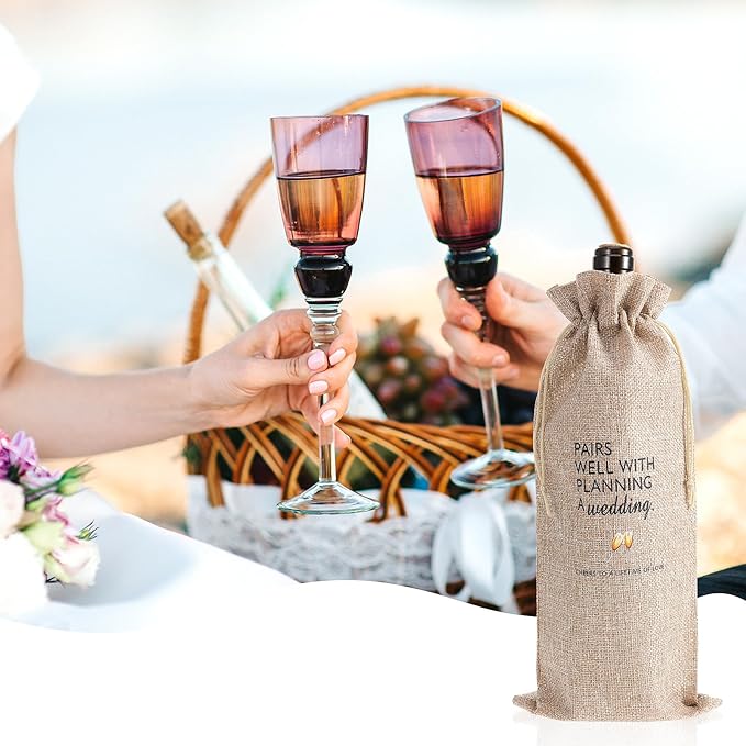 Wedding Wine Bag, Engagement Gifts Wine Bag, Bridal Shower Gifts for Newlyweds Cotton Linen Wine Bag With Drawstring Ideas Wine Bottle Bag for Wedding Planner Couples Bachelorette Party