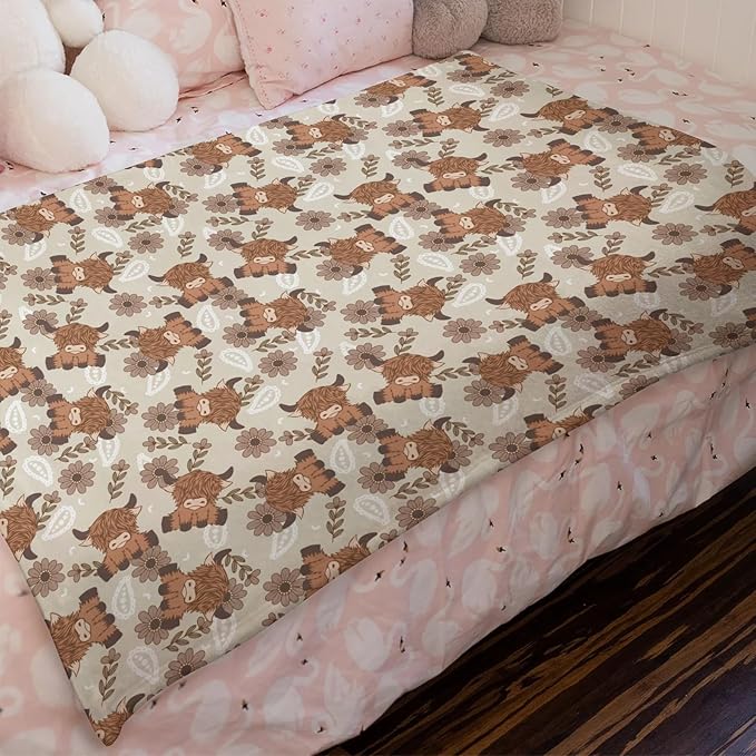 Boho Highland Cow Paisley Floral Baby Blanket Girls Gift, Beige Western Cowgirl Flower Flannel Fleece Nursery Bed Blankets, Soft Lightweight Newborn Infant Toddler Kids Crib Bedding 50 x 60