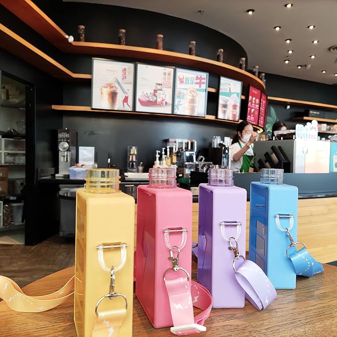 Pink Lightning Travel Water Bottle with Straw Birthday Gift Cup Picnic Cup Ice Travel Mug with Strap (lightning pink, 450 ml)