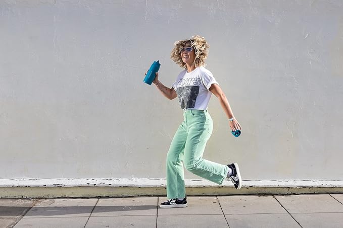 LifeStraw Go Series – Insulated Stainless Steel Water Filter Bottle for Travel and Everyday use removes Bacteria, parasites and microplastics, Improves Taste, 24oz Laguna Teal